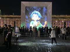 大阪・関西万博　アオと夜の虹のパレード

予約なし鑑賞　正面のEXPO2025オブジェの2と0の間から