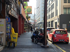 地上に出て「チャイナタウン」へ。