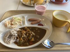 長野の諏訪まで行って、一泊。
朝食を食べてゆっくり出発です。