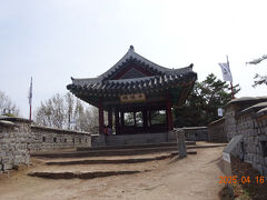 「華陽楼」の先は行き止まりだった。
ここが最終地点