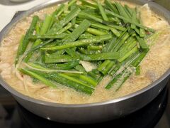 味は普通かな…？
前回食べに行った前田屋総本店と比べると…（以下、省略）