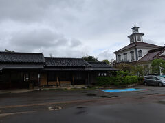 フルーツショップ青森屋でタルトを頂いた後に訪れたのが致道博物館