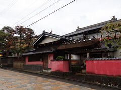 酒田観光の最後に訪れたのが相馬樓。訪れた時間が閉館時間にちょっとだけ間に合わず外観だけの見学になってしまいました。山王くらぶで長居してしまって失敗しました

これで、酒田観光はお終い