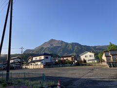 秩父の象徴、武甲山が見えてきた