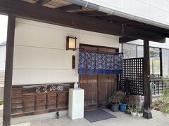 乗換の時間を利用して昼食
クチコミ良さげなローカル蕎麦屋
