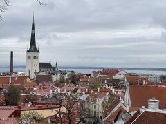 場所を変えて別の展望台からの眺め。