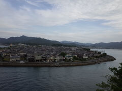 王子山公園から仙崎を眺めます。