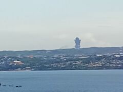 以前は無かった巨大なガルーダ像（ガルーダ・ウィスヌ・クンチャナ）が見える。
ホテルに行ったらホテルのすぐ近くだった。