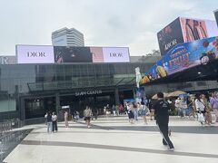 再びボートとBTSで移動してサイアムエリア
