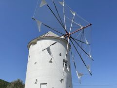 14:22着でオリーブ公園口へ。
オリーブ公園口から歩いて登り、１つ手前の駅のオリーブヶ丘駅へ続いています。

空いているように見えますが、魔女の宅急便風の写真を撮ろうとほうきを持った人で行列ができていました。