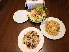 5日目の朝も朝早く起きました♪
(オジサンは朝早いのﾃﾞｽ←老人ﾀﾞｶﾗ？)

でも引き続きちょっと体調悪くて…



だから、Bクンが朝ごはん作ってくれました。
うーん、主婦失格…笑
