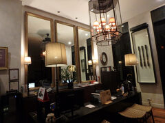 おはようございます。
旅は４日を迎え現在現地時刻４時12分。外はまだ暗い早朝の時間帯にチェックアウトしますよ～。

このために朝（？）３時半に起床。もうちょっとゆっくりしたかったんだけど....。