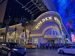 今回泊まるホテルはゴールデンナゲット。