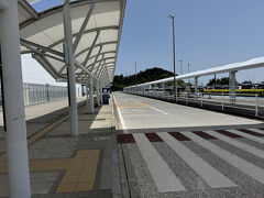 2025-5-3　土曜日
久しぶりの地元、静岡空港

謎に無料駐車場が満車、こんなことは初めてだ！
なので500円/１日の有料ゾーンへ。。