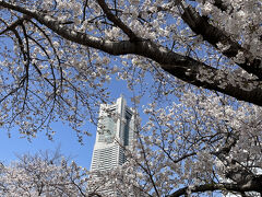 今回は桜木町から汽車道を通って海側から横浜公園を目指します
