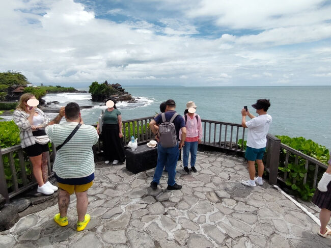 寺院の裏側が展望所になっています。