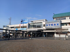 日本2日目の3/30、翌朝6時に松本駅に到着。天気は晴れ！3日間の雪山旅行が始まります。雪山は天気が本当に重要です、初日から晴れの天気は運が良い。