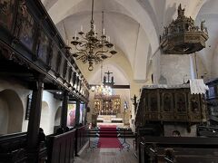 雨と寒さからの解放はありがたかったです。値段忘れてしまいましたが入場料必要です。(なのにトイレ無くてガッカリです)