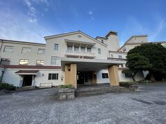 結構、遠い。。。
くねくね入り込んだ道を入っていきますね～

車じゃなきゃ来れない場所