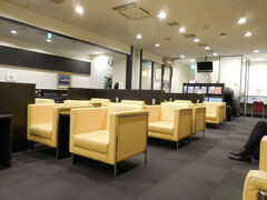 国内線ビジネスラウンジ A Spring.