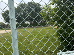 次に向かったのが、銭塚古墳。
仁徳天皇陵や利中天皇陵に囲まれている古墳です。