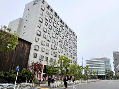 【JR東日本ホテルメッツ プレミア 東京ベイ新木場】
宿泊は、昨年と同じホテルをチョイスした。
荷物を預けて、ディズニーランドへ向かう。
