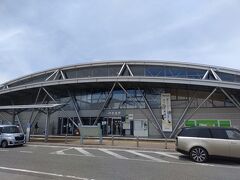 近代的な建物でした。