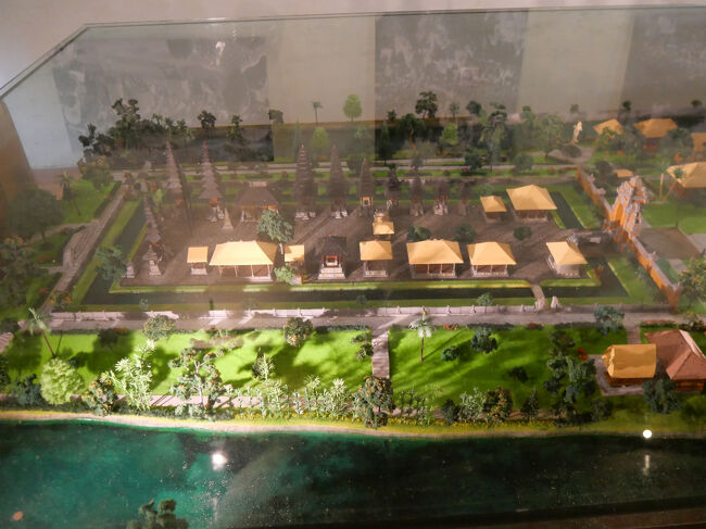 ミニジオラマ。<br /><br />内庭。