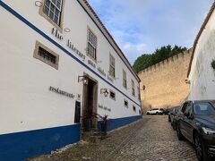 本日のお宿は城壁外側にある、リテラリーマンオビドス