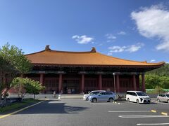 隣には神怡舘（しんいかん）という建物
ロッククライミングができるが、今日はもう十分に体力を使ってきたところなので、まずは宿でゆっくり

最後までご覧いただきありがとうございました