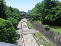 残堀川