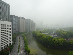 水天宮へのお参りの日はあいにくの雨
