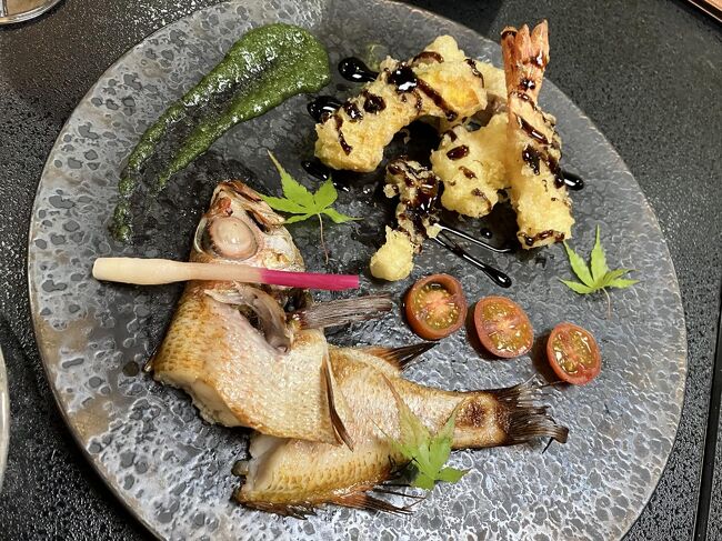 玉造温泉「湯之助の宿 長楽園」の夕食メイン。<br />焼き魚は「のどぐろ」