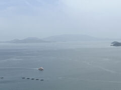 女木島の展望台。バスを降りてからすごく登ります。大変だけれど360℃ viewが楽しめます。
