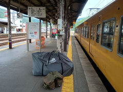 16：09
新見駅で乗り換えます。一本で米子まで行ければいいのにと思いますが、一本で行けるのは特急のみです。