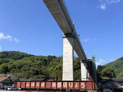 余部橋梁。

道の駅あまるべが併設。
よって駐車場もあります。
