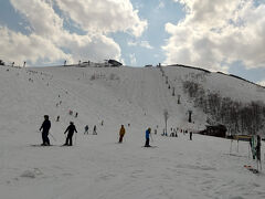 「黒菱」を何度も滑ります！