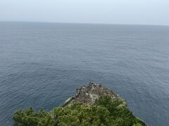 灯台に息を切らせながら登ります