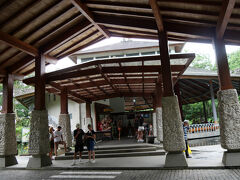 モンキー・フォレストに到着。