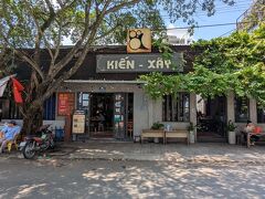 昼食はここと決めていた麺（ブンBunQuay）のお店Kien-Xay（キエン・サイ）。
いざ入店。