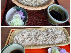 どちらにするか悩む必要はありませんでした。桜切りはひとり分ずつ頂いて、黒蕎麦は少しずつお味見させてもらうことになりました。色味も少し違っていて、目でも舌でも楽しむことができました(^^)