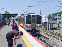 フラワーパークを堪能して再び、あしかがフラワーパーク駅へ。
11時50分発の小山ゆき443Mに乗る。
当然、車両は211系。