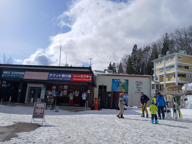 絶景の白馬で雪山登山とスノボ・日本の政治家達が意外な場所に
