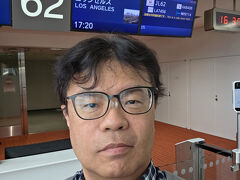 成田からLAへ。国際線では久しぶりのJAL。
