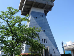 富山港展望台（9：00～16：30　無料）
ここにも登ってみた！