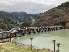 平岡ダム