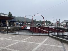 鬼怒川温泉駅前にも転車台がドーン！とあります。こちらは、乗車券がなくても見られます。