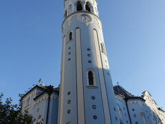 ブラチスラバに到着。バス乗り場がショッピングモール？の1階だか地下だかで、なかなか地上に出れなかった。boltを呼んでいたのだが。
boltは初乗り4.5?？かな。何回か使ったけど、毎回4.5?。
ホテルに行って荷物を置いて、急いで観光。賞味今日しか観光する時間がないのです。