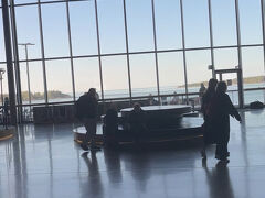 Tallink Silja Lineの待合室ロビーです。軽食など販売していましたが、フェリーの中で食べる予定だったので我慢しました。