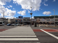 昼食を終え、午前11時35分。
（上の画像は横断歩道を渡り、振り返って撮影した松本駅）